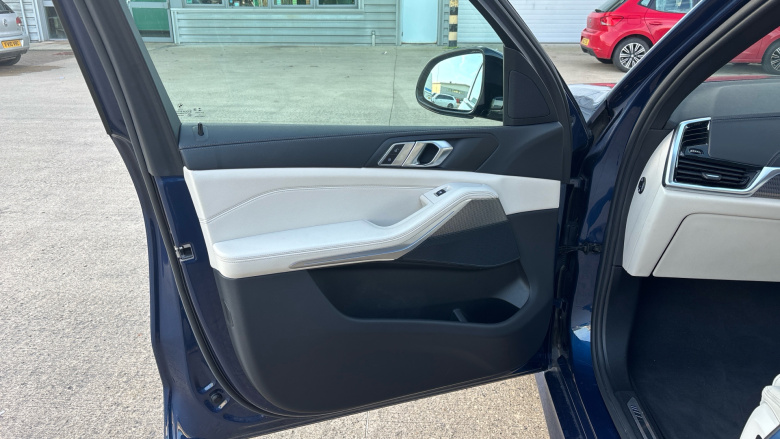 BMW X5 xDrive45e M Sport 5dr Auto Estate